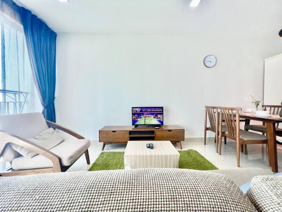 T3 1-10 Pax Trefoil 2Room Setia Alam Cozy Home Wifi Tv 外观 照片