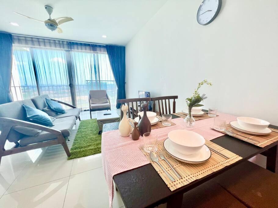 T3 1-10 Pax Trefoil 2Room Setia Alam Cozy Home Wifi Tv 外观 照片